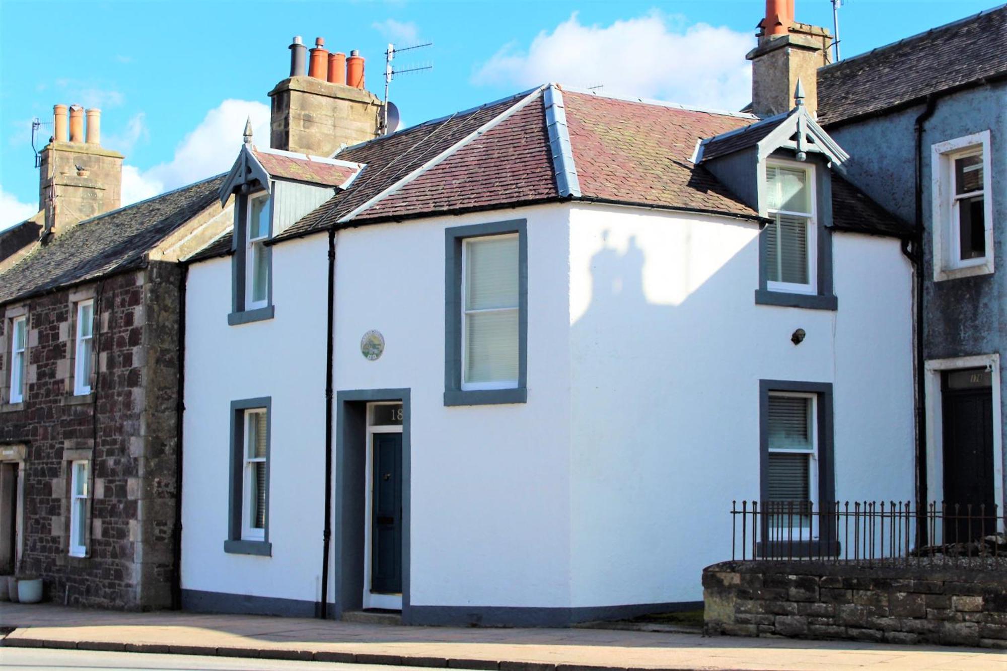 Villa Beeswing, A Victorian Gem In Biggar Esterno foto